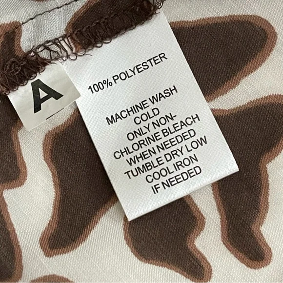 Ann Taylor Loft Top Sleeveless Giraffe Print Size Petite MP - Picture 12 of 12